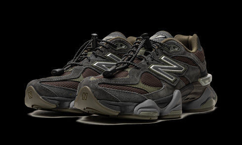 9060 "Blacktop/Dark Moss/Black"